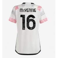 Fotbalové Dres Juventus Weston McKennie #16 Dámské Venkovní 2023-24 Krátký Rukáv